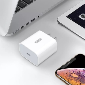 آداپتور ایکس او مدل  fast sharger  XO-L40