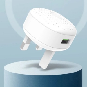 آداپتور ایکس او مدل  fast sharger  XO-L86(UK)