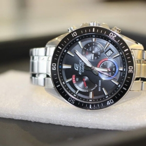 ساعت مچی عقربه ای مردانه کاسیو مدل EFR-552D-1A3VUDF