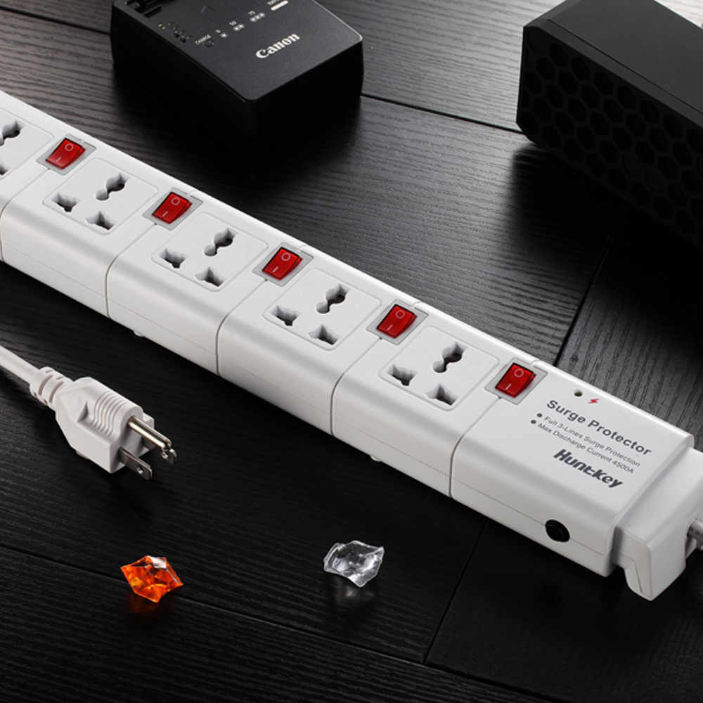 Huntkey PZC504 Power Strip