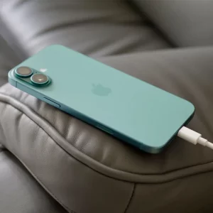 گوشی موبایل اپل مدل iPhone 16 Plus CH دو سیم کارت ظرفیت 256 گیگابایت و رم 8 گیگابایت رجیستر شده