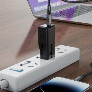 شارژر دیواری و مبدل برق ایس فست ACEFAST Z7 PD30W GaN Fast Charger توان 30 وات