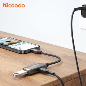 تبدیل otg (هارد و فلش) تایپ سی به یو اس بی مک دودو Mcdodo CA-2830