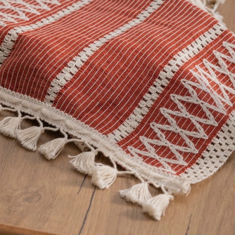 رانر رومیزی  Cotton (رنگ آجری طرح دار)