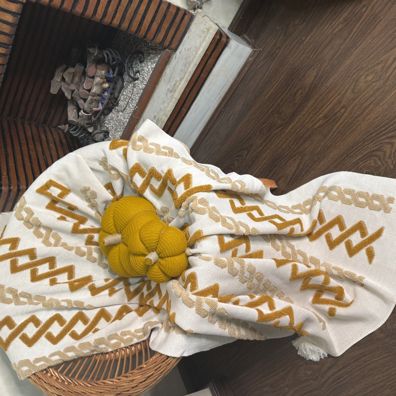 شال مبل   پانچ پرشین  (رنگ خردلی)