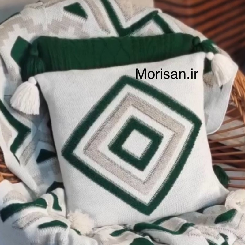 کاور کوسن پانچ دوزی رنگ‌ سبز یشمی