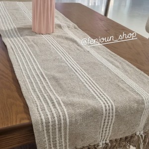 رانر رومیزی  دانتل مدل ساکورا  (رنگ استخوانی)