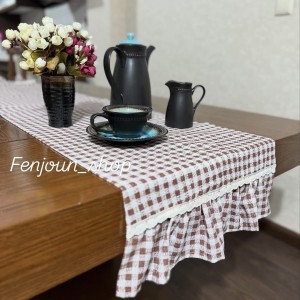 رانر رومیزی  چهارخونه چین دار