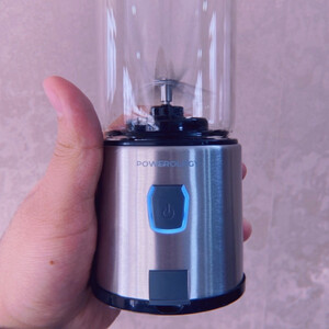 شیکر شارژی پاورولوجی مدل 126W Portable گنجایش 0.45 لیتر