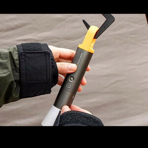 چراغ قوه دستی هوتو مدل شارژی QWSDT001 با نور مهتابی