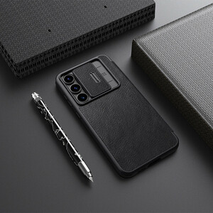 کیف کلاسوری نیلکین مدل Qin Pro Leather مناسب برای گوشی موبایل سامسونگ Galaxy S24 FE