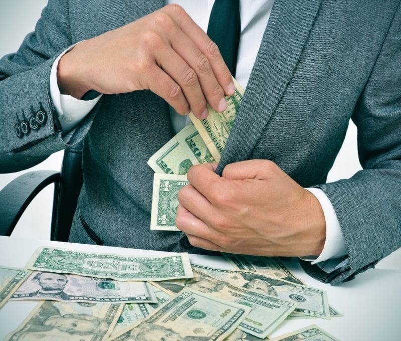 سوء استفاده‌های مالی هیئت مدیره و مدیر ساختمان: چالش‌ها و راهکارها