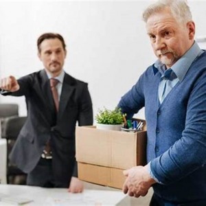 راه‌های قانونی عزل مدیر ساختمان: مراحل و مستندات مورد نیاز