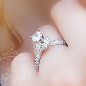 انگشتر طلای سولیتر پایه جواهر آدرینا