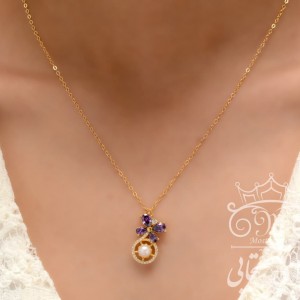 گردنبند طلای مروارید و پروانه