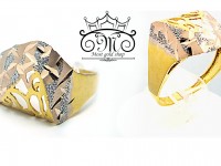 انگشتر طرح دار با نگینهای اتمی