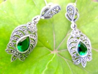 گوشواره نقره با نگین زمرد