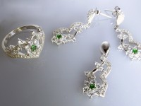 نیم ست نقره زمرد