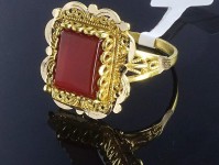 انگشتر با عقیق سرخ