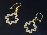 گوشواره طلای لیزری طرح ونکلیف