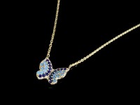 آویز طلا طرح پروانه