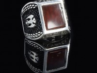 انگشتر نقره مردانه با نگین طرح عقیق