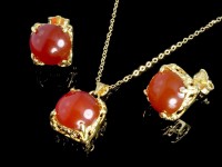 نیم ست عقیق طلا