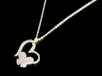 گردنبند قلب و پروانه