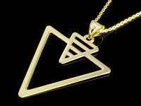 پلاک طلای مثلثی