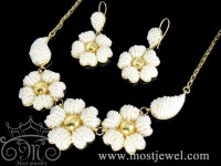 ست طلا و مروارید