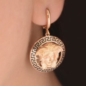 گوشواره طلا 18 عیار زنانه مدل ورساچه کد V1