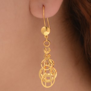 گوشواره طلا 18 عیار زنانه طلای مستجابی مدل لیزر کات کد 03