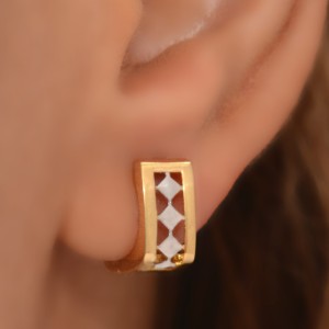 گوشواره طلا 18 عیار زنانه طلای مستجابی مدل کلیپسی لوزی کد 010