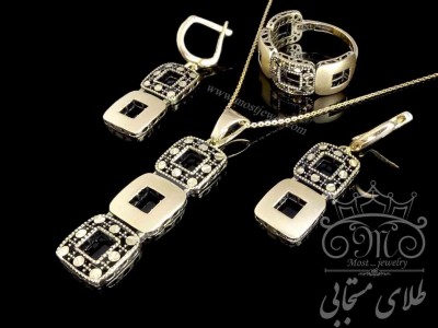 نیم ست طلای سیاه