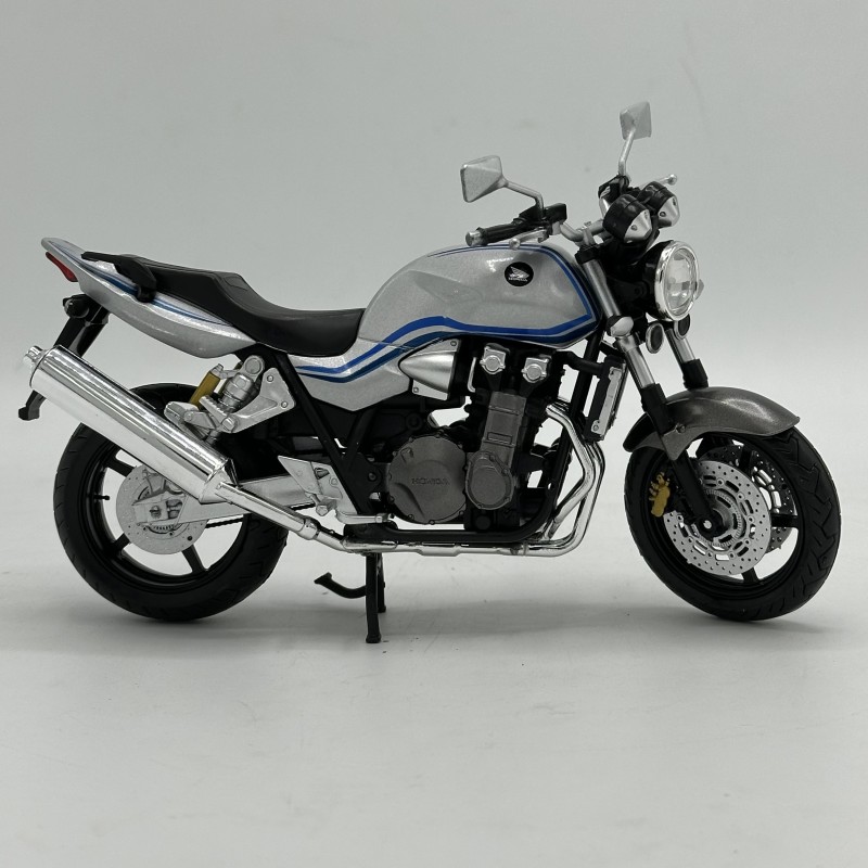 ماکت موتورسیکلت HONDA CB1300 مدل TITANIUM