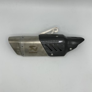اگزوز  قهرمانی موتورسیکلت AKRAPOVIC کاور کربن مدل SILVER