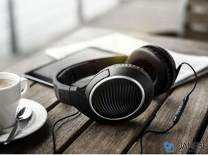 هدفون با سیم دور گوش Sennheiser