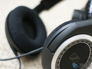 هدفون باسیم دور گوش Sennheiser