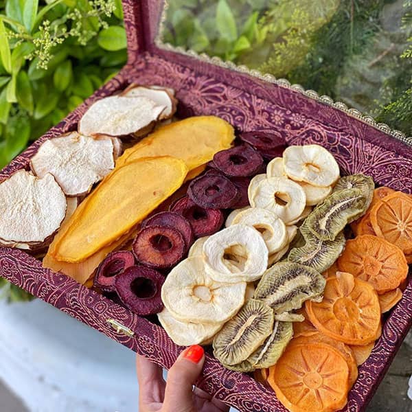 لزوم تهیه میوه خشک طبیعی