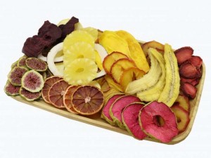 آیا خرید میوه خشک مخلوط به صرفه است؟