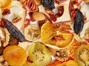 میوه خشک ارگانیک چیست و چه ویژگی‌هایی دارد؟