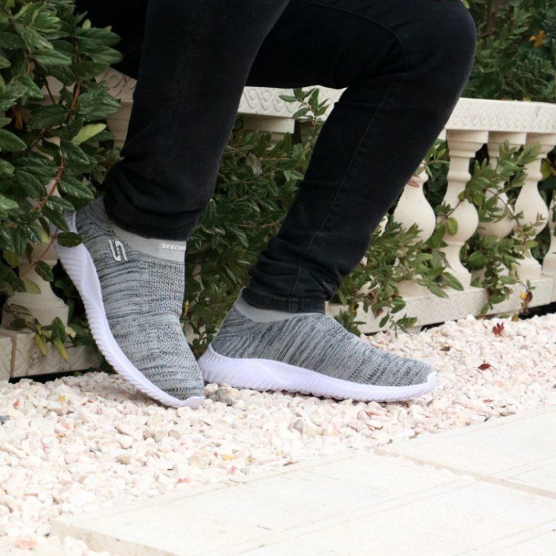 حراج فوق العاده  کفش اسپرت مردانه پسرانه طبی شیک و راحت رنگ طوسی زیره سفید