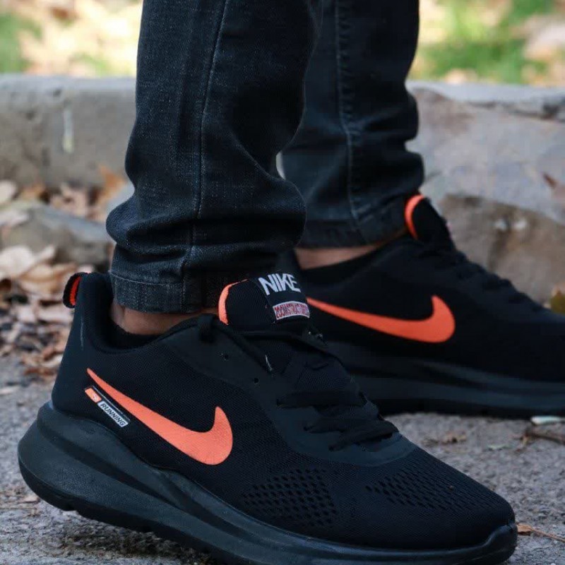 فروش فوق العاده  کفش اسپرت مردانه پسرانه مدل نایک  نرم و سبک رنگ مشکی نارنجی 3585