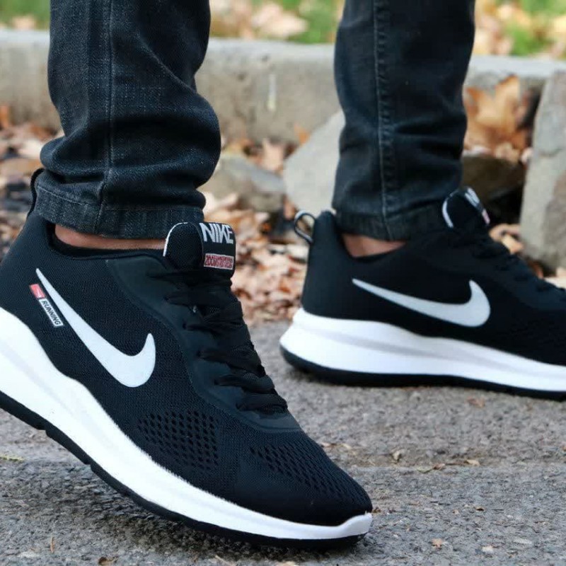 فروش فوق العاده  کفش اسپرت مردانه پسرانه مدل نایک  خاص و به روز  رنگ مشکی  سفید