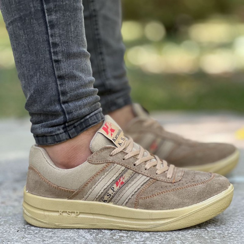 حراج فوق العاده  کفش اسپرت جدید مردانه بادوام و باکیفیت رنگ شتری  کد 3610