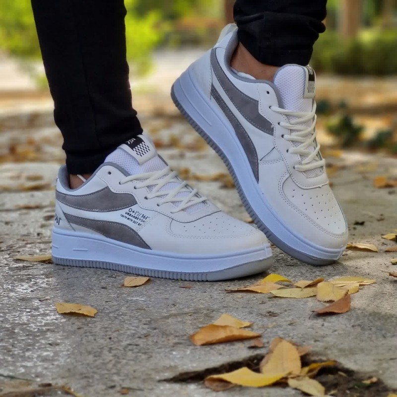 فروش ویژه  کفش اسپرت مردانه و پسرانه مدل 361  رنگ سفید طوسی خاص و بی نظیر  با ارسال رایگان