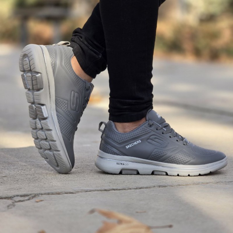 فروش ویژه کفش اسپرت مردانه پسرانه مدل اسکیچرز رنگ طوسی  یه کار مدرن و با طراحی جدید  با ارسال رایگان