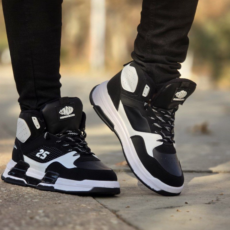 حراج واقعی کفش اسپرت مردانه پسرانه مدل جردن 25 رنگ مشکی سفید جنس رویه ضد آب شیک و راحت  ارسال رایگان