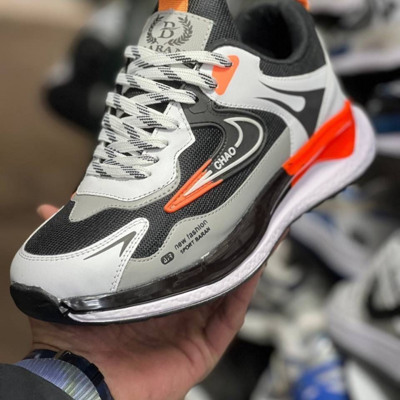 فروش فوق العاده عالی  کفش اسپرت مردانه پسرانه مدل نایک شیک و به روز رنگ طوسی سفید باارسال رایگان