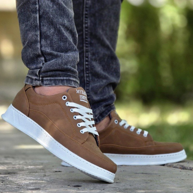 فروش خاص کفش اسپرت مردانه پسرانه  مدل ونس  راحت و زیبا  رنگ قهوه ای ارسال رایگان